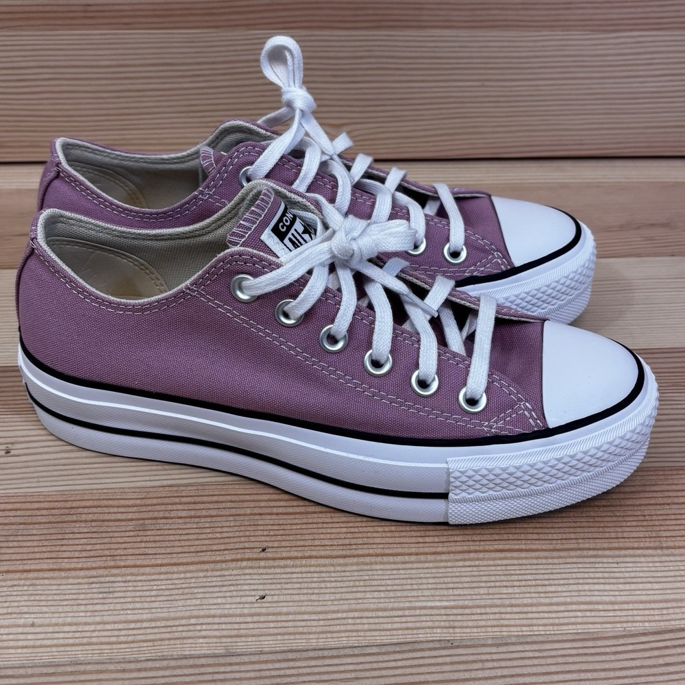 Converse All Star Chuck Taylor  Low Top Lift Womens Platform Sneaker Sz 7.5
